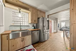 2901 Cole Ave, Waco, TX 76707 - Photo 8