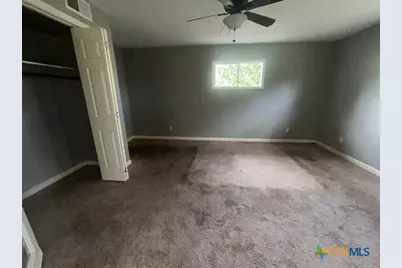 2302 E Mistletoe Avenue, Victoria, TX 77901 - Photo 14