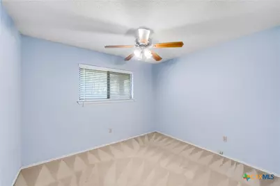 111 Oldtowne Road, Seguin, TX 78155 - Photo 22