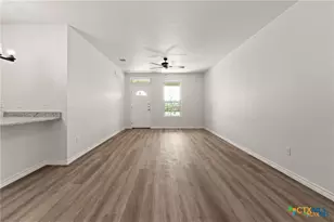 122 Leon St, Copperas Cove, TX 76522 - Photo 4