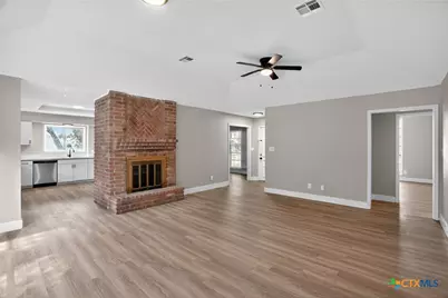 107 Cherry Hills Drive, Rockport, TX 78382 - Photo 8