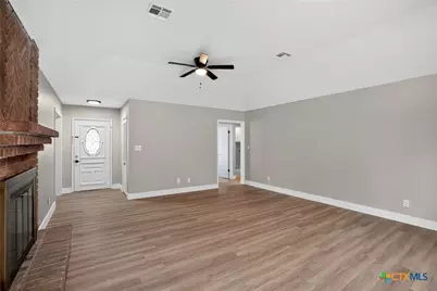 107 Cherry Hills Drive, Rockport, TX 78382 - Photo 6