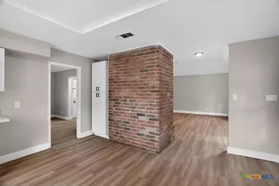 107 Cherry Hills Drive, Rockport, TX 78382 - Photo 10