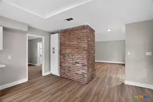 107 Cherry Hills Dr, Rockport, TX 78382 - Photo 10