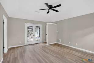 107 Cherry Hills Dr, Rockport, TX 78382 - Photo 24