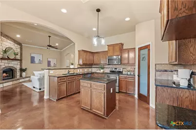 8710 Hansom Cab Circle, Temple, TX 76502 - Photo 14