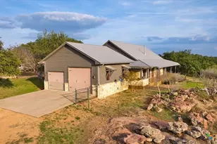 1250 Rocky Hollow Dr, Burnet, TX 78611 - Photo 8