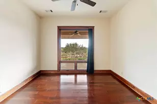 1250 Rocky Hollow Dr, Burnet, TX 78611 - Photo 24
