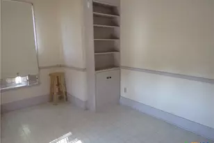 342 W Oak St, Goliad, TX 77963 - Photo 18