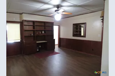 342 W Oak Street, Goliad, TX 77963 - Photo 8