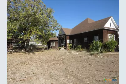 342 W Oak Street, Goliad, TX 77963 - Photo 34