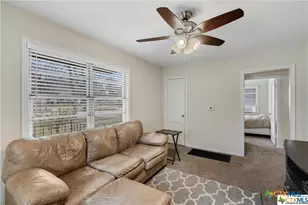 1902 S 9th St, Temple, TX 76504 - Photo 6