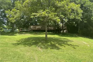 653 Scarborough, Canyon Lake, TX 78133 - Photo 6