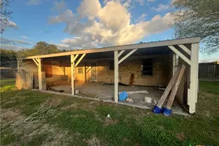 709 Pheasant Dr, Victoria, TX 77905 - Photo 18