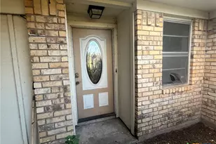 709 Pheasant Dr, Victoria, TX 77905 - Photo 4