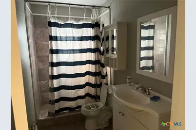 709 Pheasant Drive, Victoria, TX 77905 - Photo 16