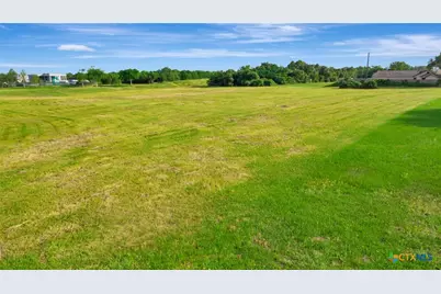 801 N John Stockbauer Drive, Victoria, TX 77904 - Photo 12