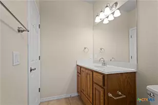 1005 Fort Davis St, Georgetown, TX 78633 - Photo 18