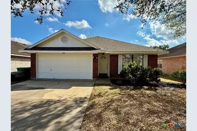 210 Stone Gate Drive, Victoria, TX 77904 - Photo 2