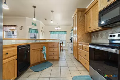 210 Lakewood Drive, Gatesville, TX 76528 - Photo 12