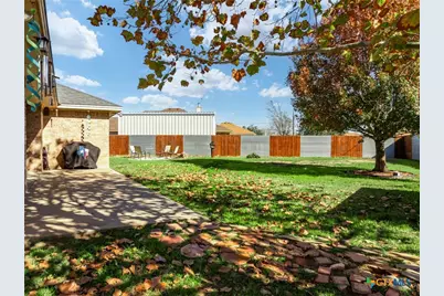 210 Lakewood Drive, Gatesville, TX 76528 - Photo 6