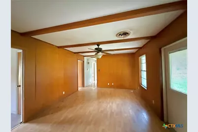 301 Angus Street, Victoria, TX 77904 - Photo 4