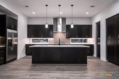 2109 Bella Vista, Canyon Lake, TX 78133 - Photo 2