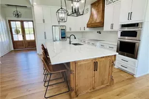 209 Comanche Dr, Gatesville, TX 76528 - Photo 6