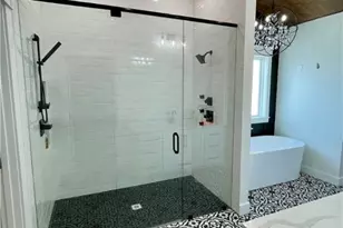 209 Comanche Dr, Gatesville, TX 76528 - Photo 8