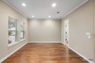 1009 Highknoll Ln, Georgetown, TX 78628 - Photo 12