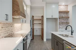 11067 Eagle Walk Blvd, Salado, TX 76571 - Photo 10