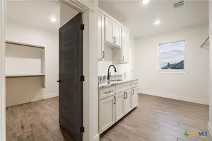 11067 Eagle Walk Blvd, Salado, TX 76571 - Photo 22