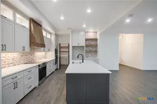 11067 Eagle Walk Blvd, Salado, TX 76571 - Photo 10