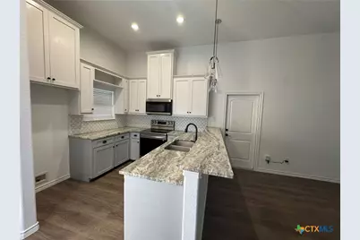 168 Navarro Crossing, Seguin, TX 78155 - Photo 2