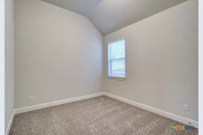 2031 Stephanie Avenue, New Braunfels, TX 78132 - Photo 12