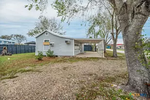[Address not provided], Port Lavaca, TX 77979 - Photo 2