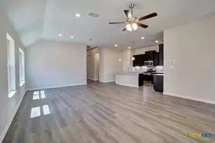 1724 Heritage Maples, New Braunfels, TX 78132 - Photo 14