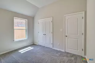 1724 Heritage Maples, New Braunfels, TX 78132 - Photo 6