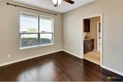 115 Copper Rock Cove, Victoria, TX 77904 - Photo 6