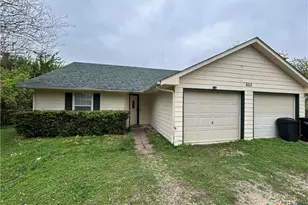 603 E Sandy Ln, Little River-Academy, TX 76554 - Photo 1