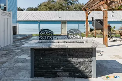 201 N Victoria Street, Victoria, TX 77901 - Photo 34