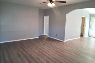 5605 Bald Ridge Ct, Killeen, TX 76542 - Photo 6