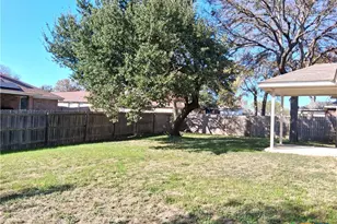 5605 Bald Ridge Ct, Killeen, TX 76542 - Photo 4