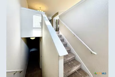 338 Trestle Tree #AB, San Marcos, TX 78666 - Photo 12