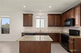 308 Bedford Falls Ln, Jarrell, TX 76537 - Photo 12