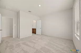 308 Bedford Falls Ln, Jarrell, TX 76537 - Photo 22