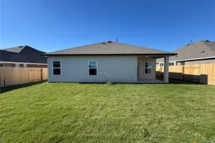 3725 Pin Oak Hls, Seguin, TX 78155 - Photo 12