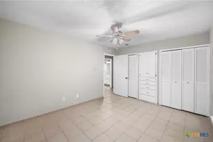 5523 King Richard St, San Antonio, TX 78229 - Photo 24