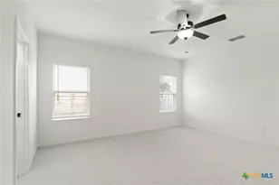 3717 Pin Oak Hls, Seguin, TX 78155 - Photo 14