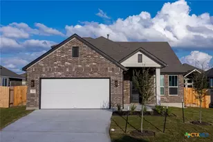 3717 Pin Oak Hls, Seguin, TX 78155 - Photo 1